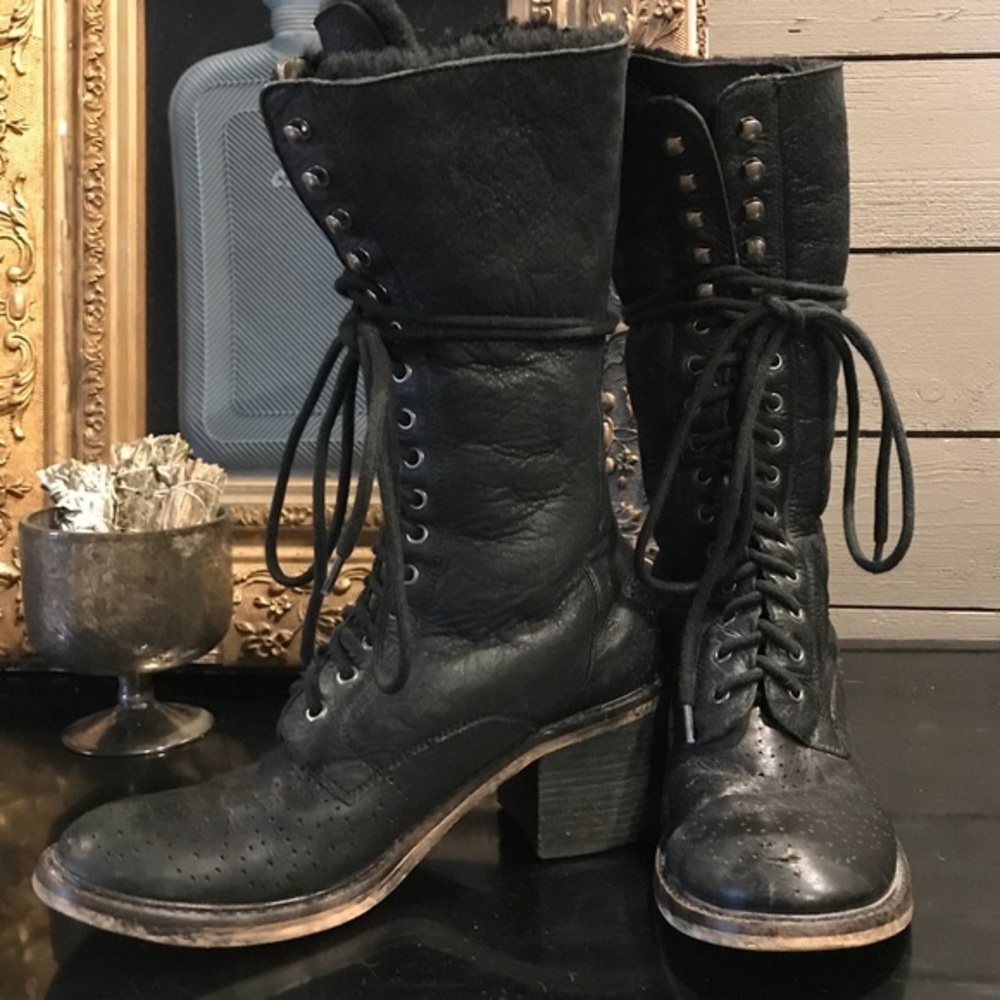 Magnificent lace up shearling boots